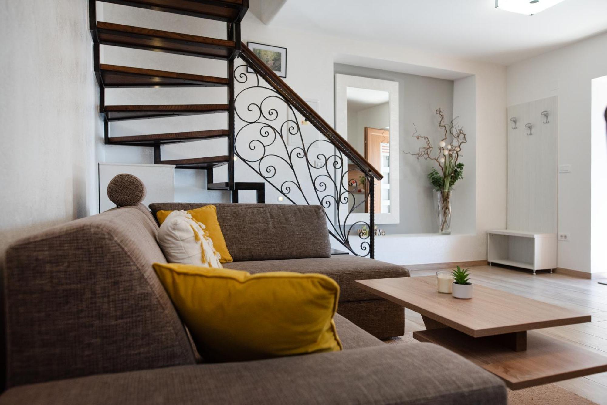 Апартаменти Truffle House Karlic Бузет Екстер'єр фото