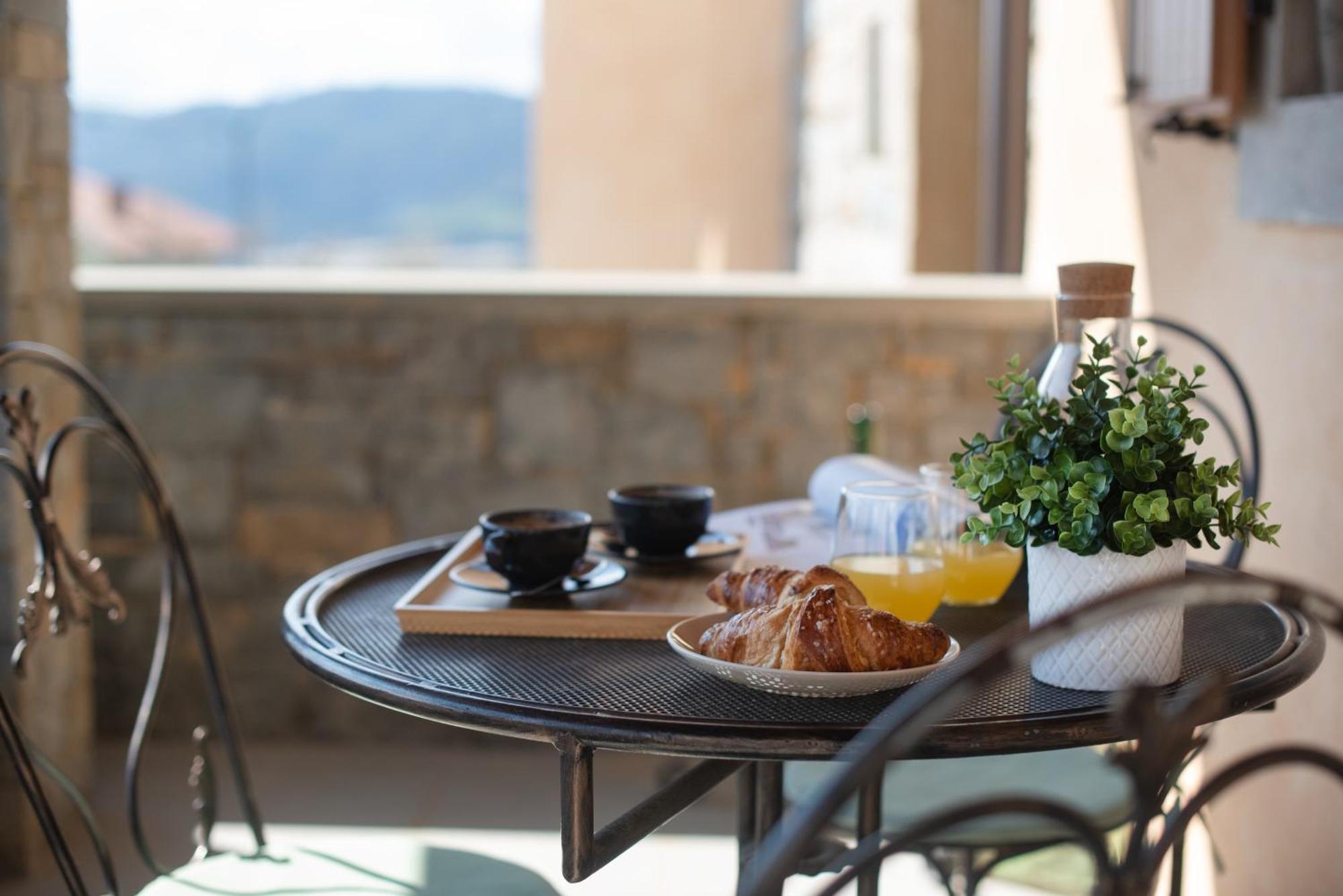 Апартаменти Truffle House Karlic Бузет Екстер'єр фото
