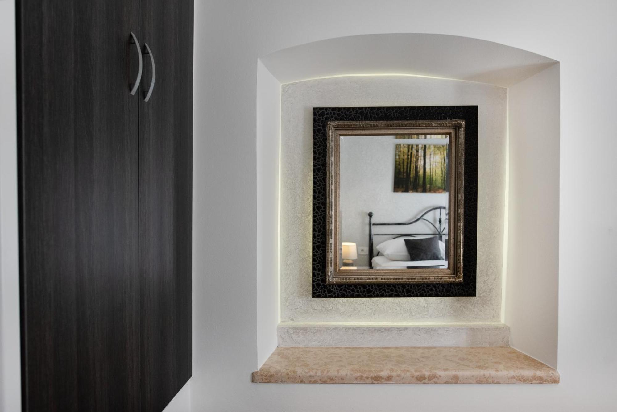 Апартаменти Truffle House Karlic Бузет Екстер'єр фото