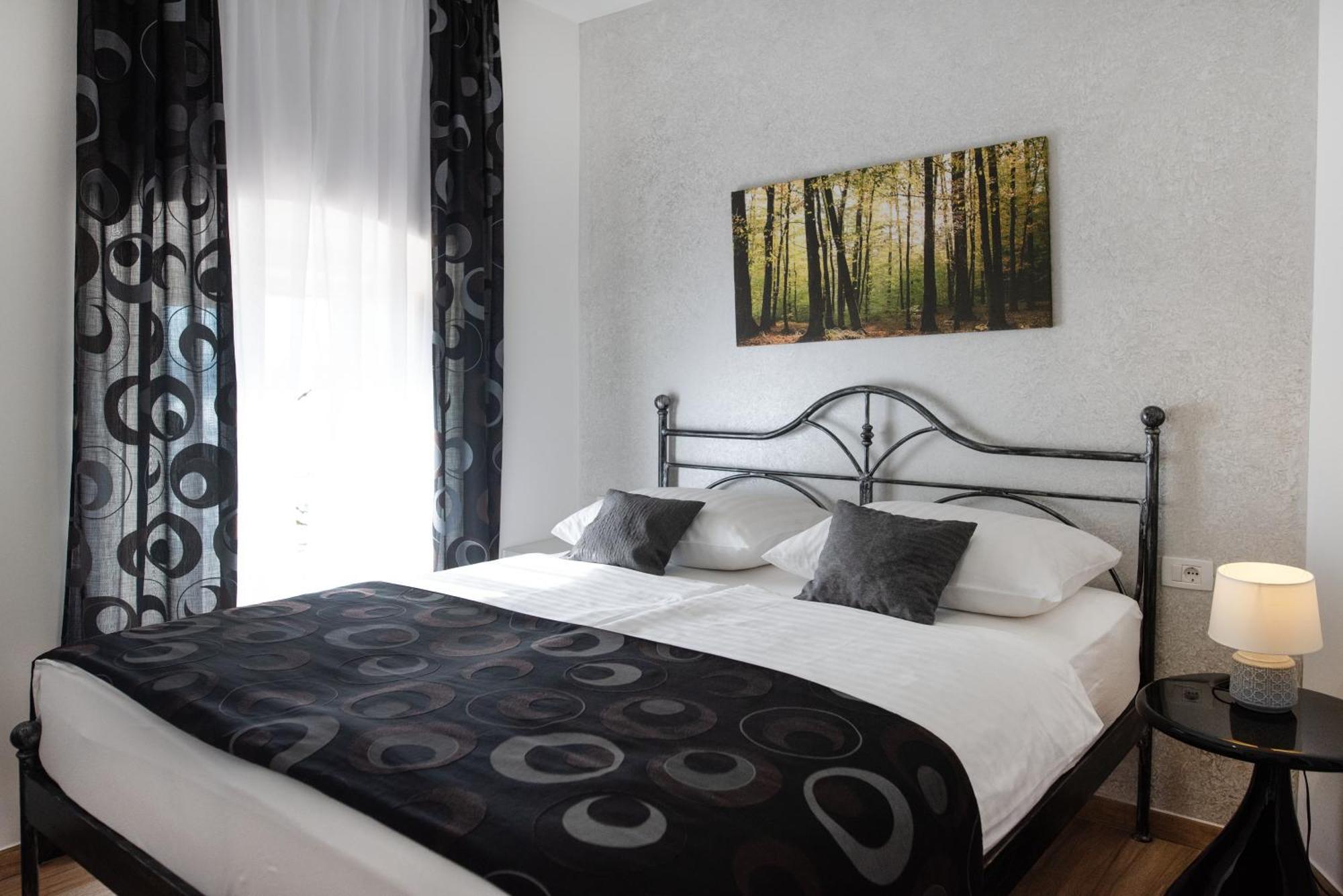 Апартаменти Truffle House Karlic Бузет Екстер'єр фото